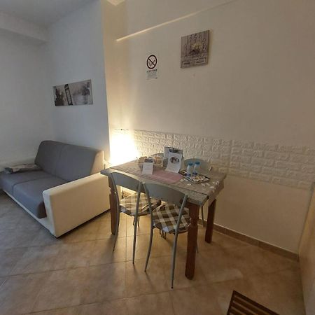 La Casa Di Alberto Καμερίνο Εξωτερικό φωτογραφία